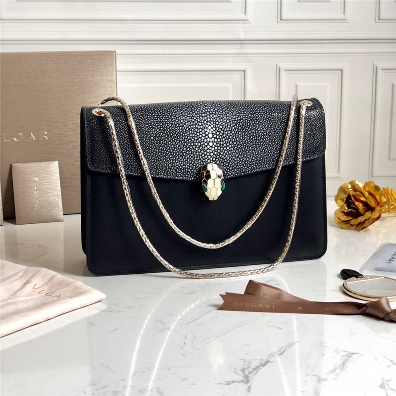 Gunstig Fake Kaufen bvlgari serpenti forever shoulder bag Bestellen Reduziert Deutschland China Nachnahme Shop Online Turkei Yves Saint Laurent T Shirt Taschen Golden Goose Outlet Pinko Verkaufen VERS...